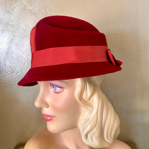 EXQUISITE DESIGNER LILLY DACHE/DACHETTES VINTAGE CLARET RED FELT/GROSGRAIN HAT main image 6